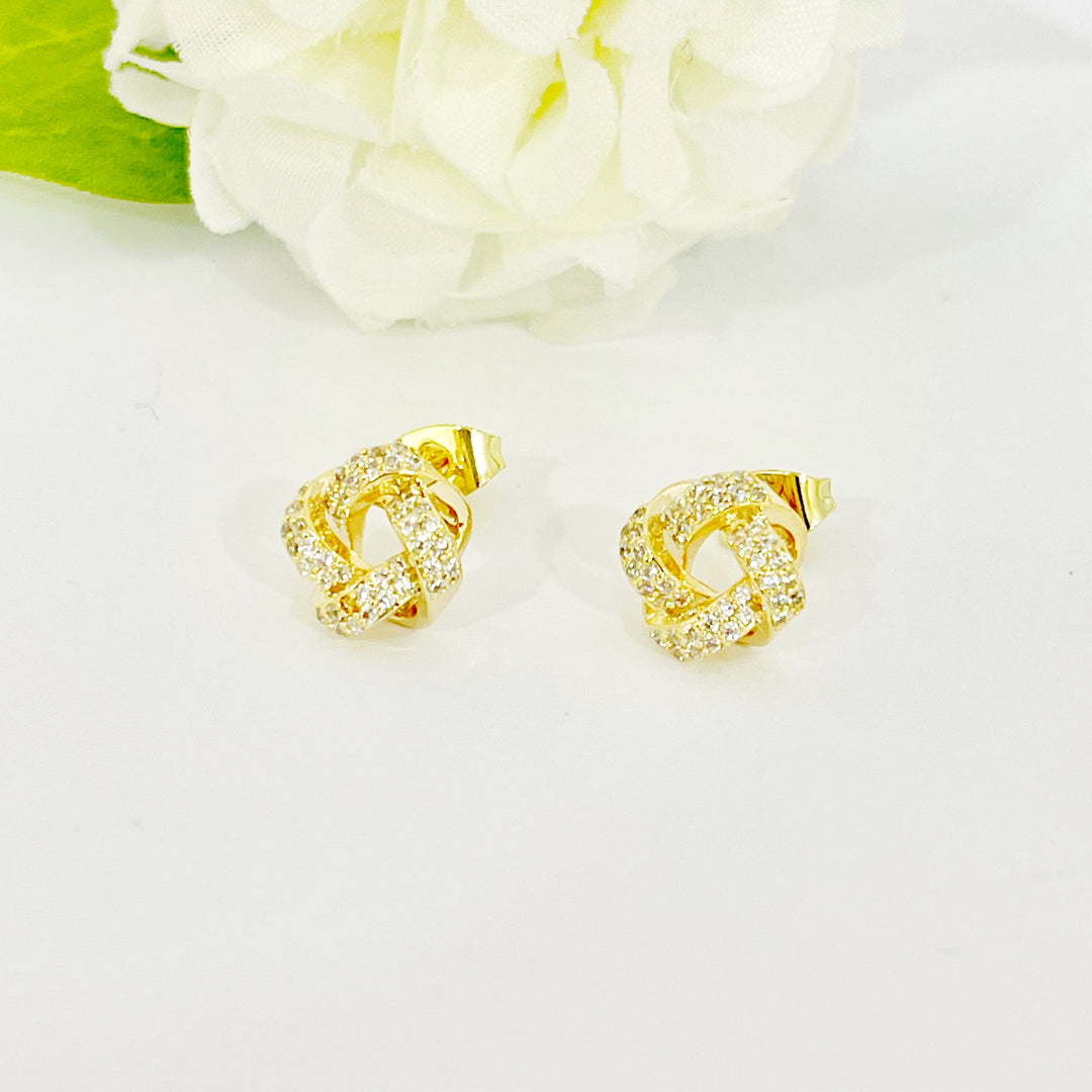 Aretes de Acero Dorado Nudo