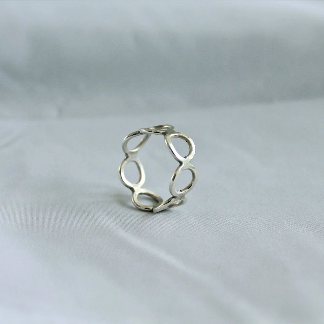 Anillo de Plata Circulitos Huecos