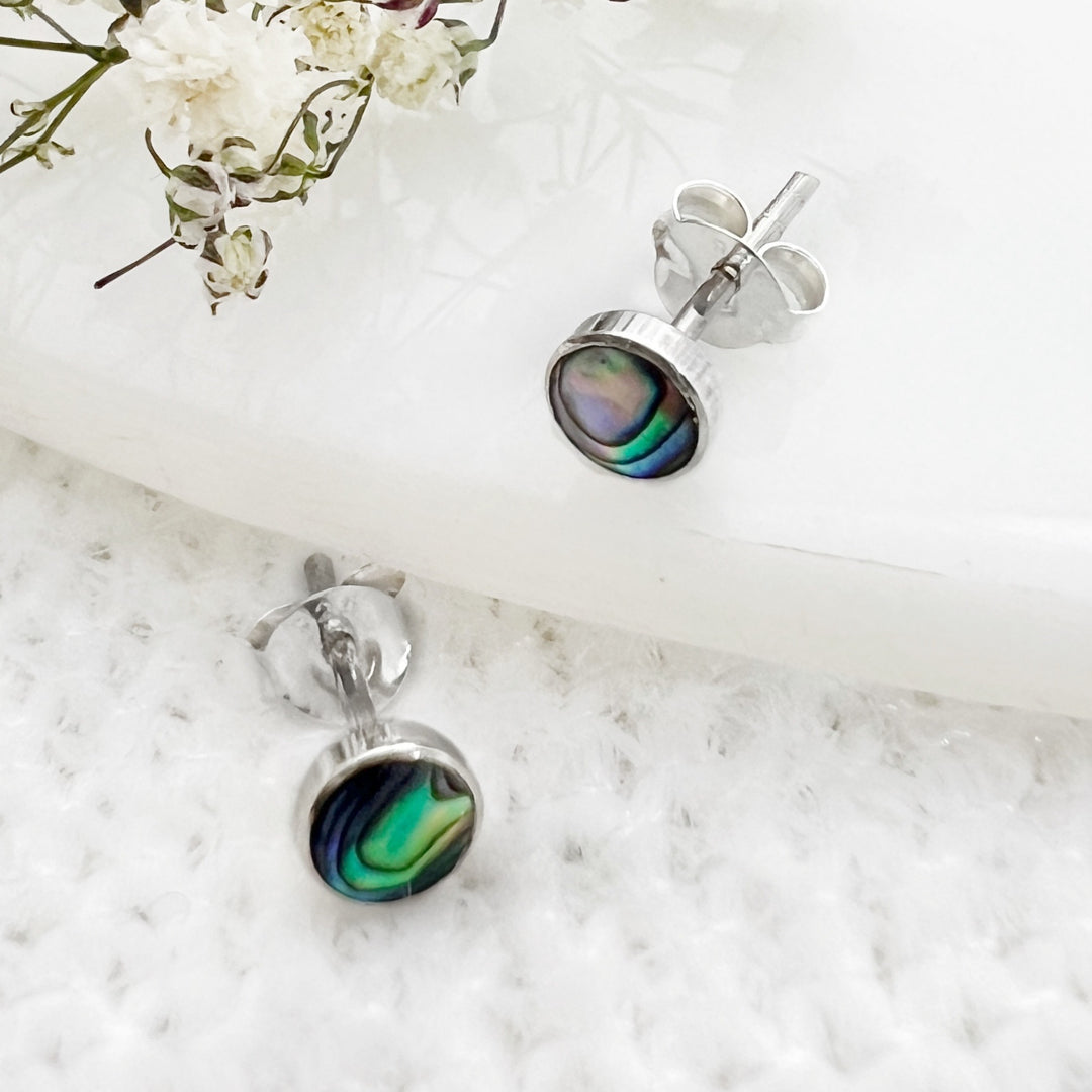 Compra online unos hermosos de aretes de plata verdes 🟢 con concha abulón en Costa Rica 🇨🇷