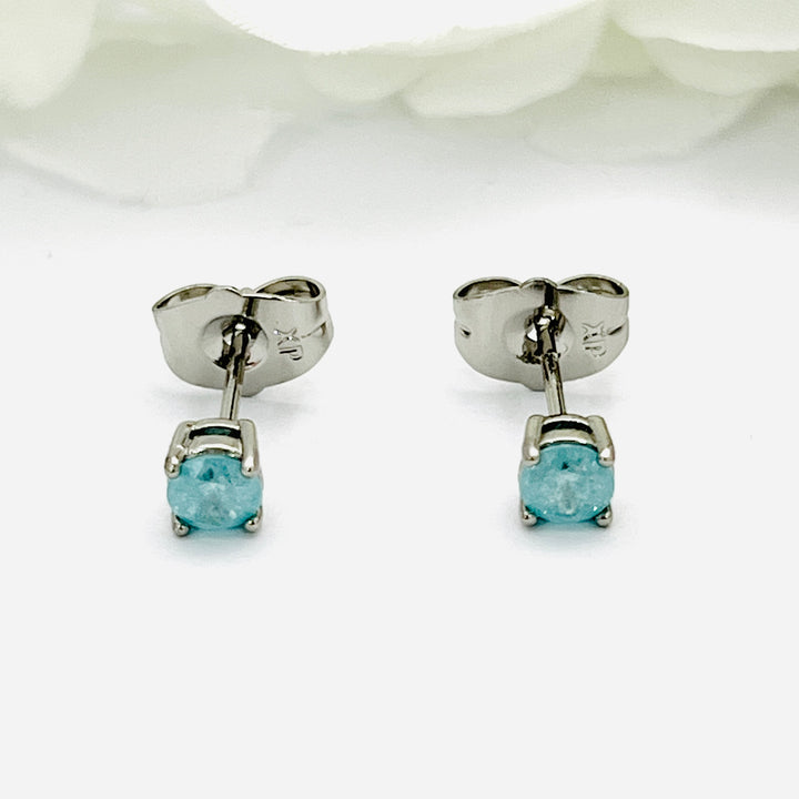 Aretes de Acero Chispas Baby Turquoise