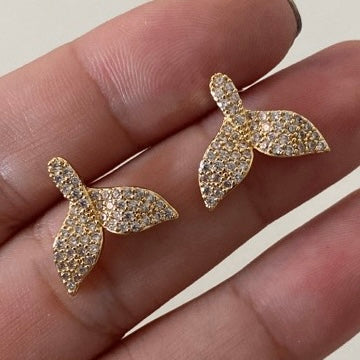 Aretes de Acero Dorado Cola Sirena 🧜‍♀️