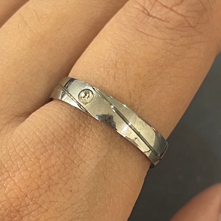 Anillo de Acero