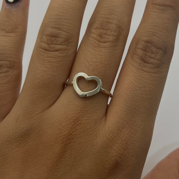 Anillo de Plata Corazón Hueco