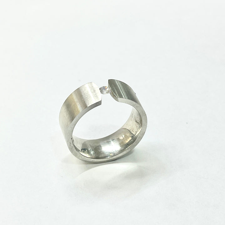 Anillo de Acero